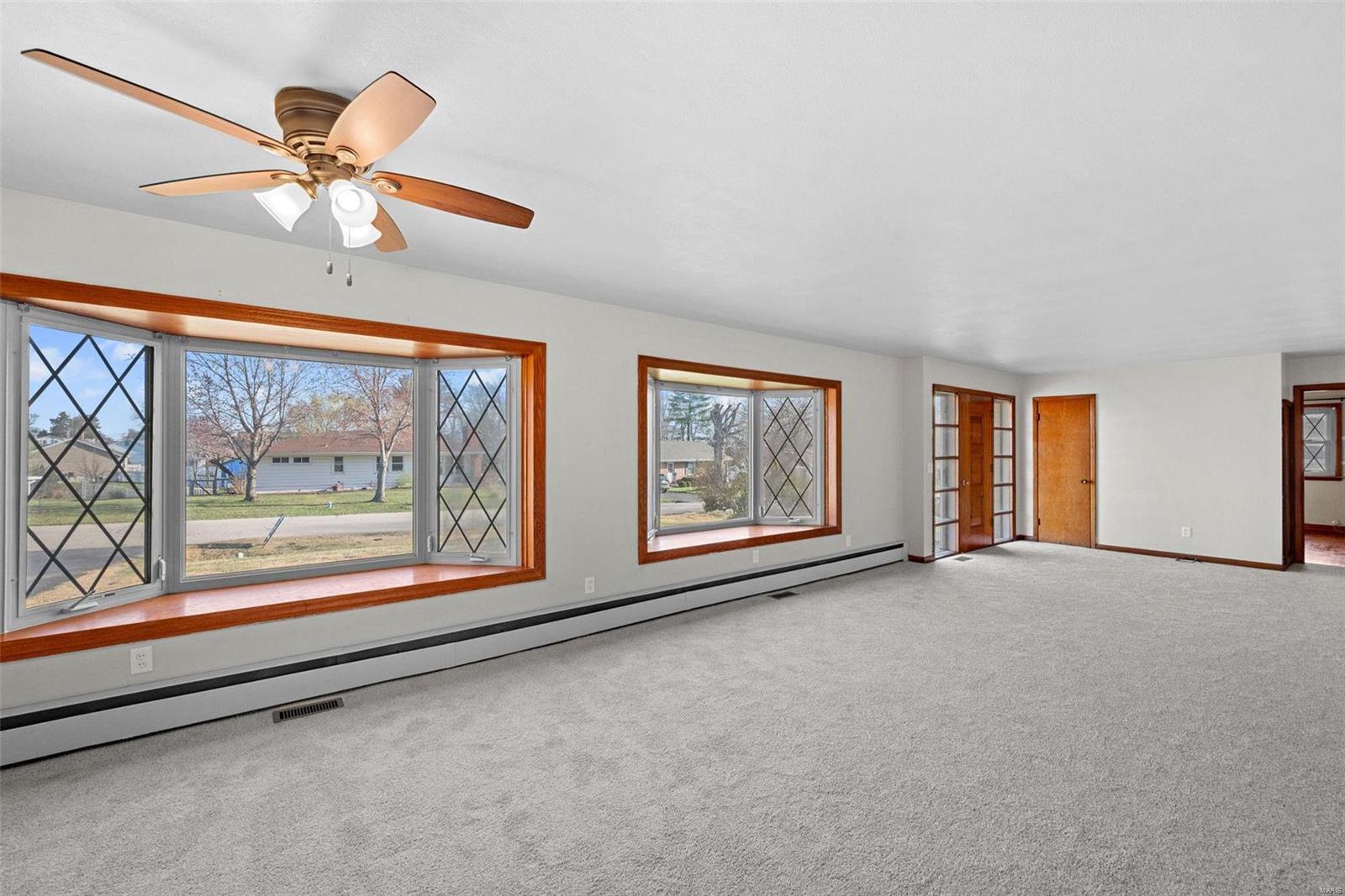 708 Pershing Drive Warrenton, MO 63383 - Photo 7 of 36