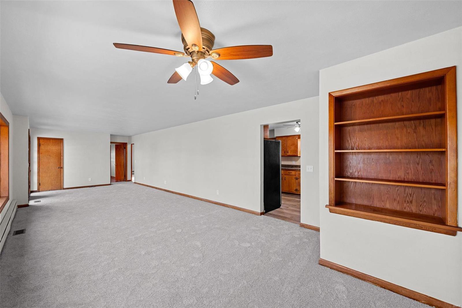 708 Pershing Drive Warrenton, MO 63383 - Photo 9 of 36