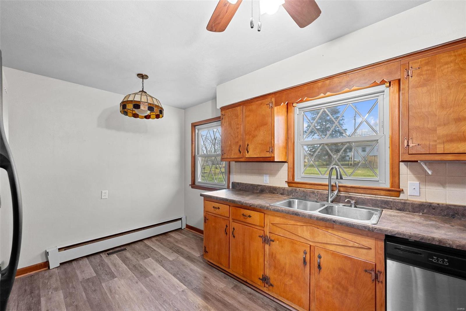 708 Pershing Drive Warrenton, MO 63383 - Photo 10 of 36