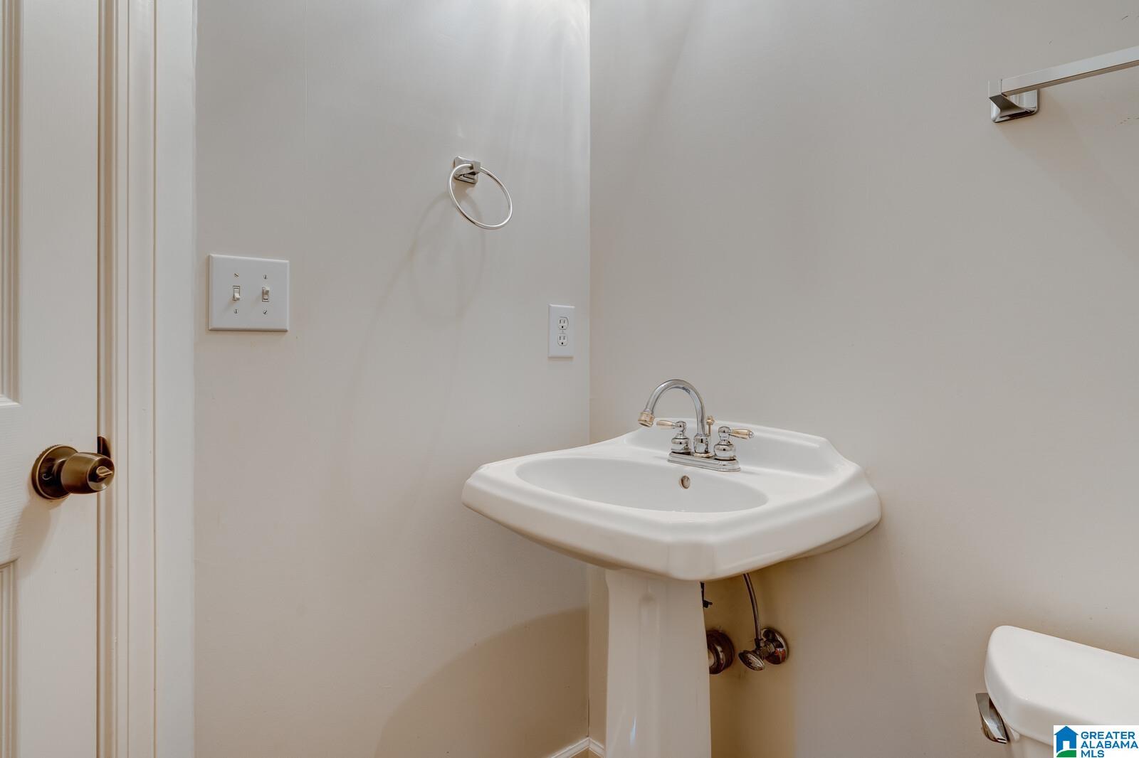 613 MacDonald Lk Road Springville, AL 35146 - Photo 9 of 23