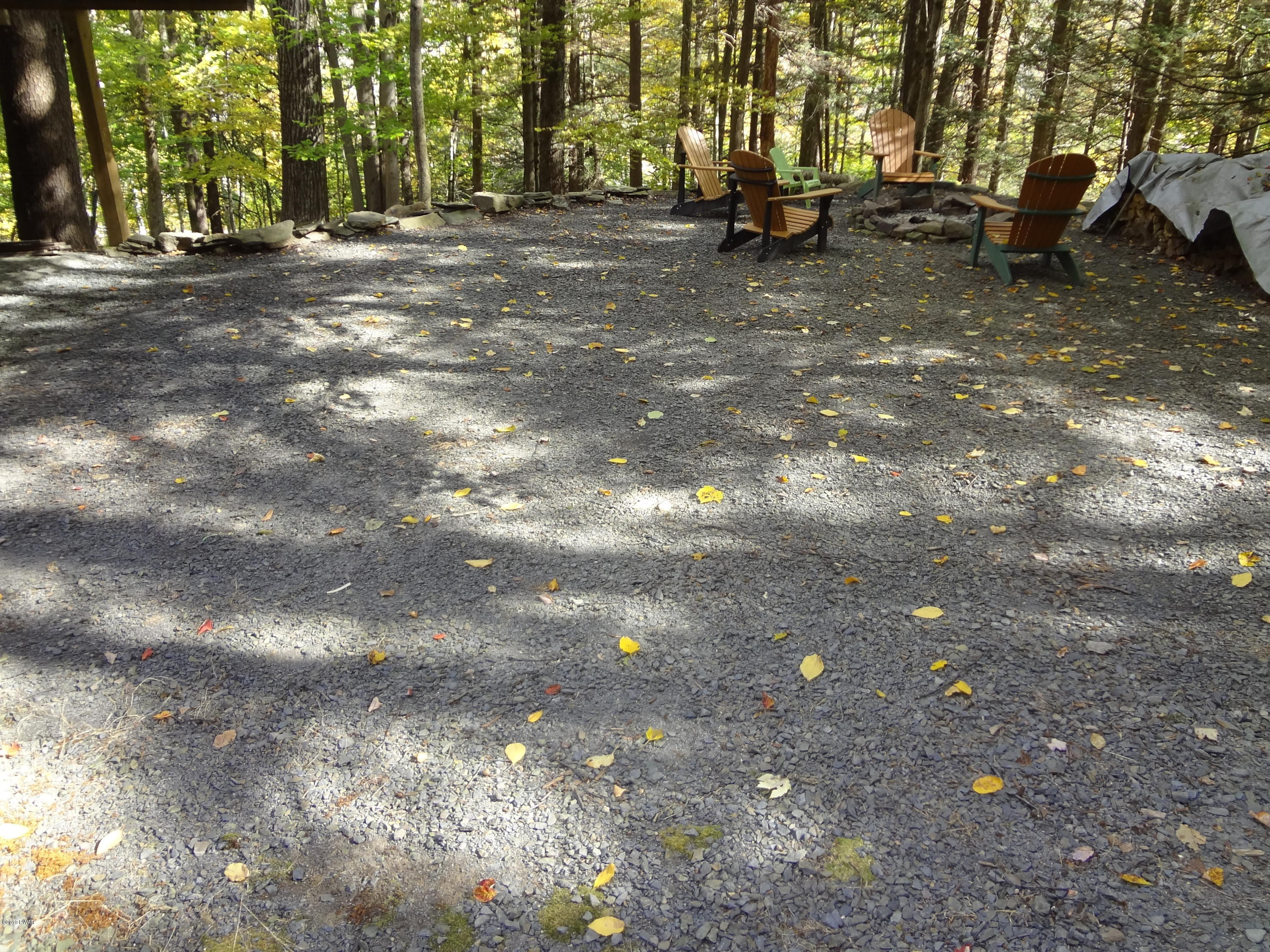 106 Deerfoot Road Lake Ariel, PA 18436 - Photo 27 of 51 Driveway