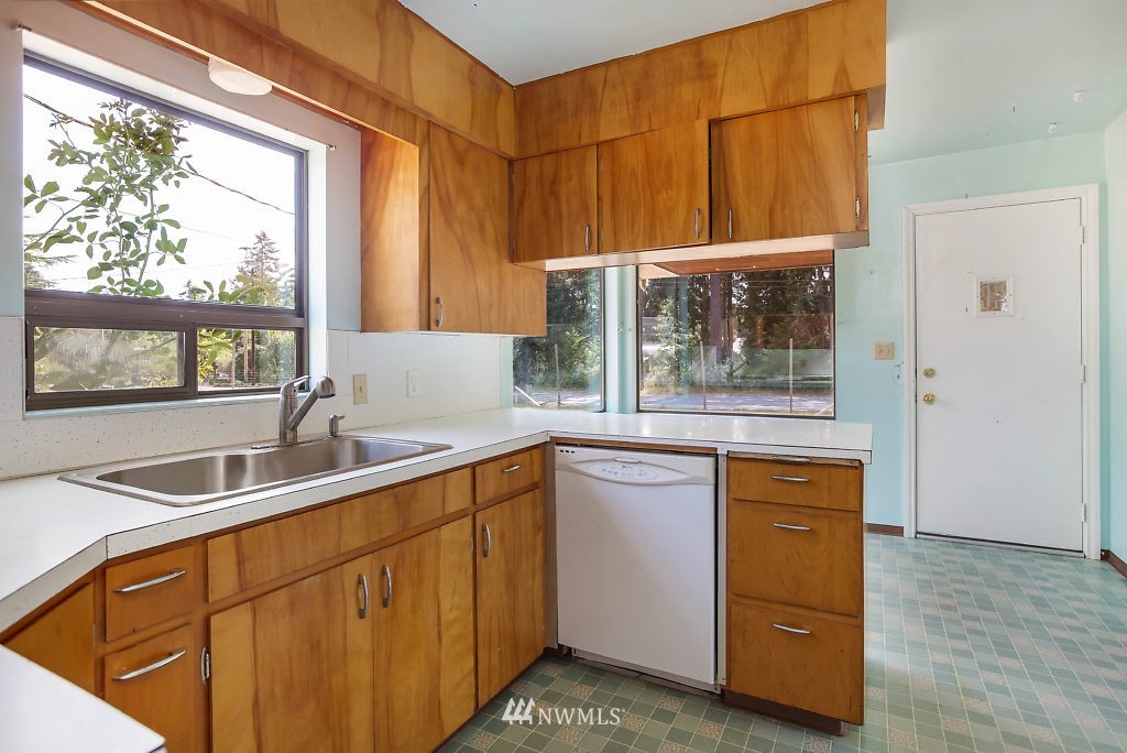 259 Fort Casey Road Coupeville, WA 98239 - Photo 11 of 25 Gallery Image 11