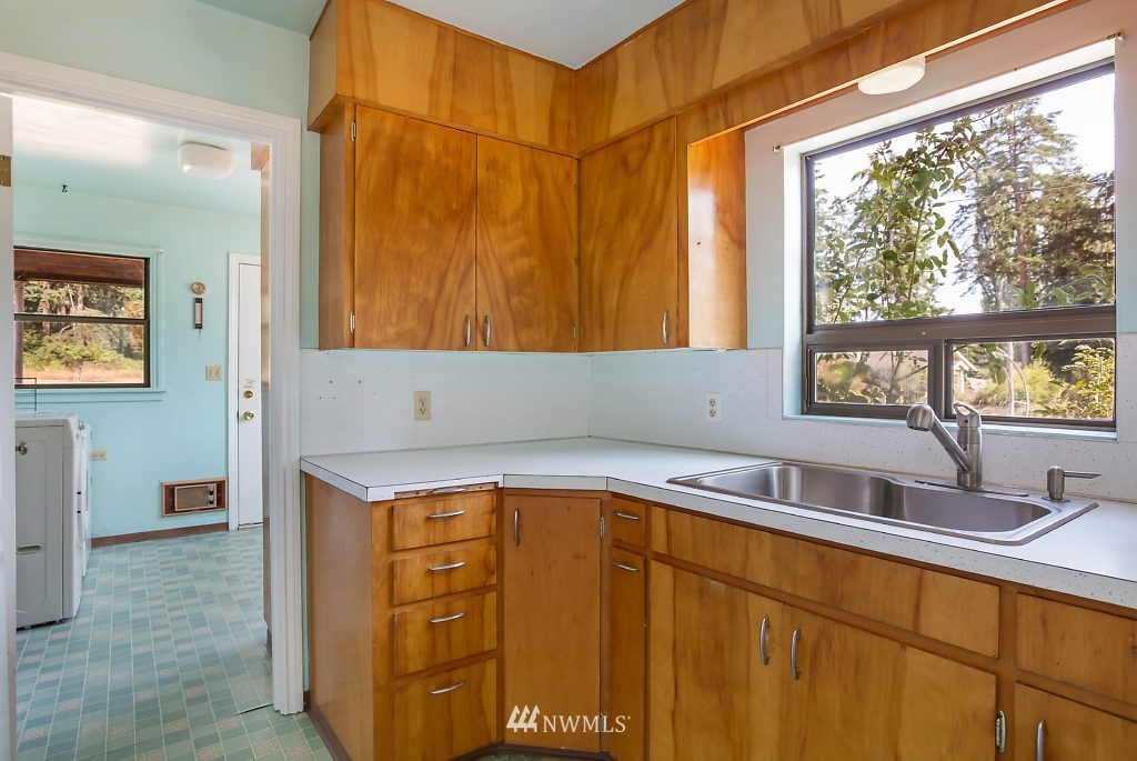 259 Fort Casey Road Coupeville, WA 98239 - Photo 10 of 25 Gallery Image 10