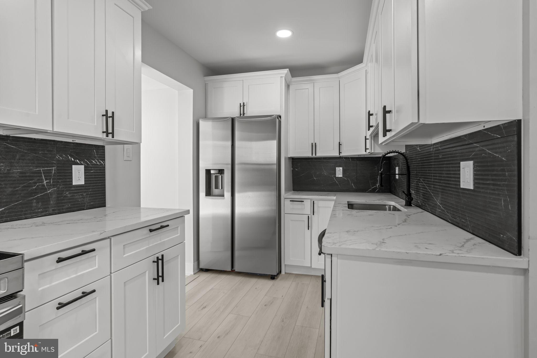 9319 Jackson Street Philadelphia, PA 19114 - Photo 12 of 41