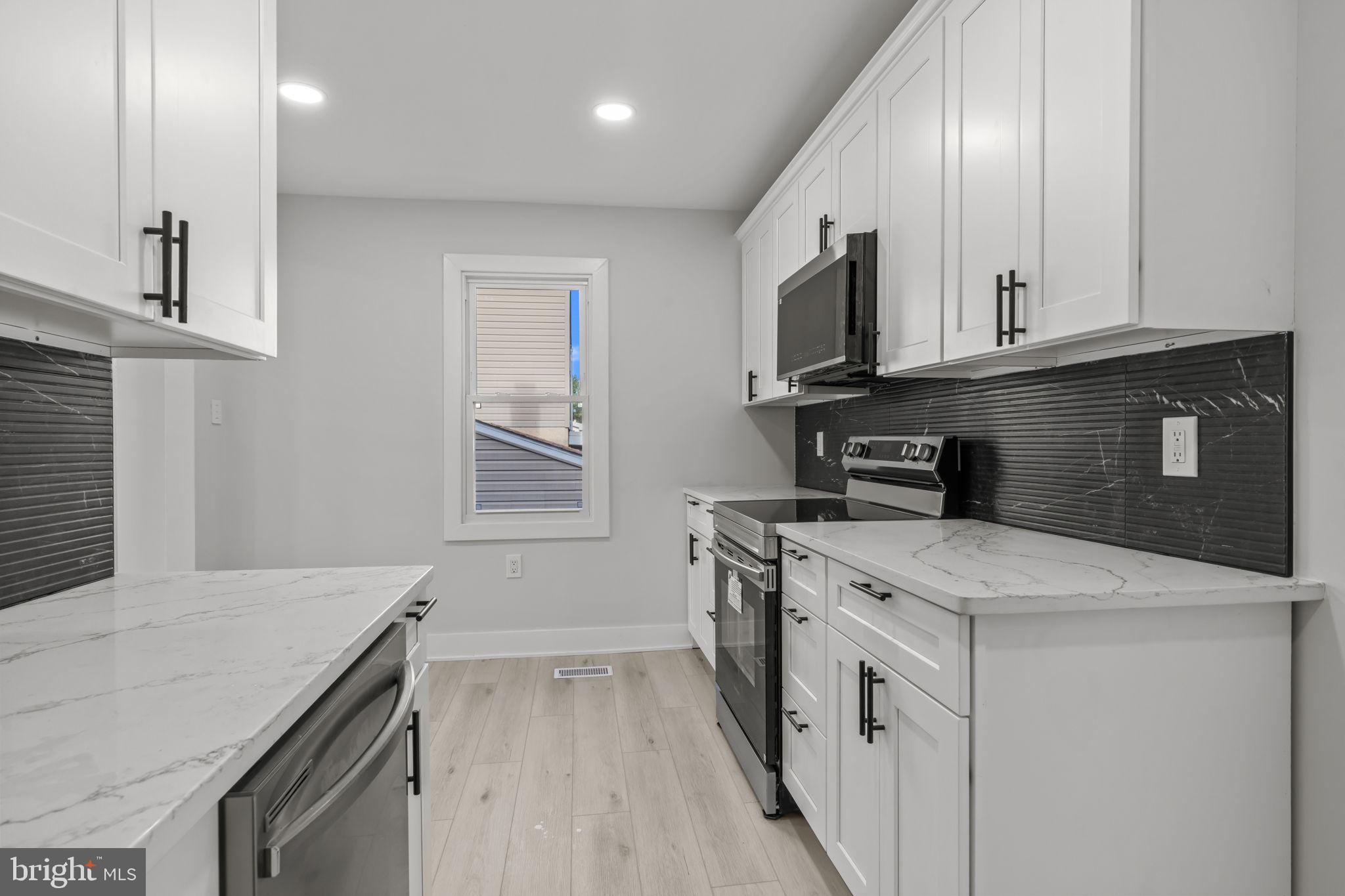 9319 Jackson Street Philadelphia, PA 19114 - Photo 14 of 41