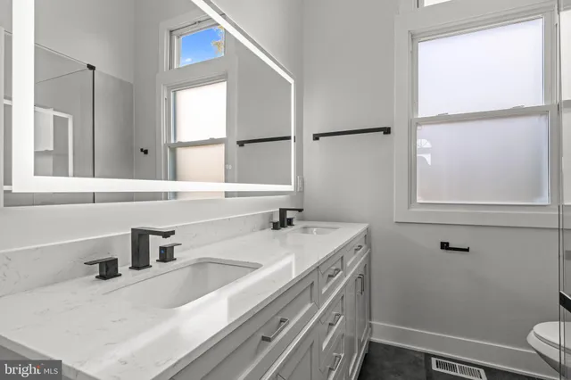 $522,900 | 9319 Jackson Street, Philadelphia, PA 19114