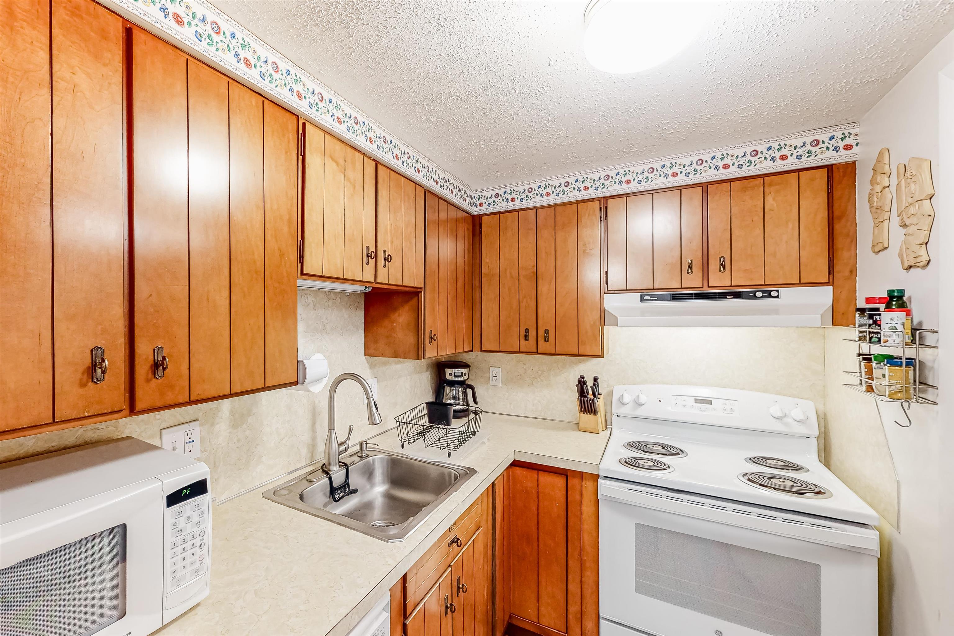 26 Stratton West Road, Unit 26 Winhall, VT 05340 - Photo 8 of 17