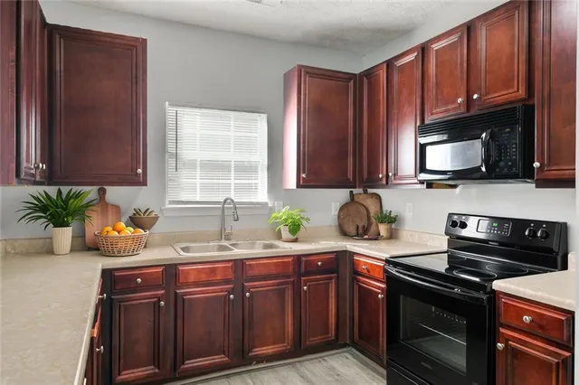 $257,900 | 11244 Aliyah Drive, Hampton, GA 30228