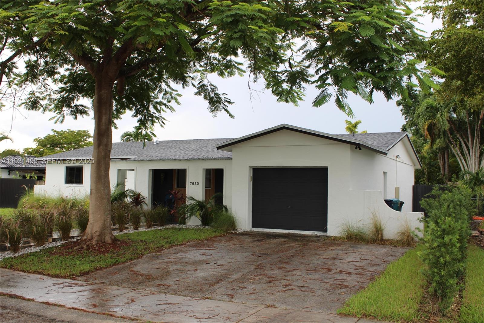 7630 Southwest 94th Avenue Miami, FL 33173 - Photo 17 of 29