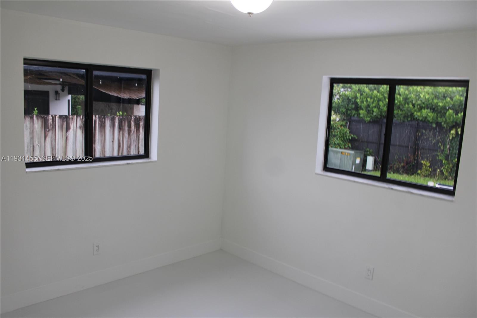 7630 Southwest 94th Avenue Miami, FL 33173 - Photo 21 of 29