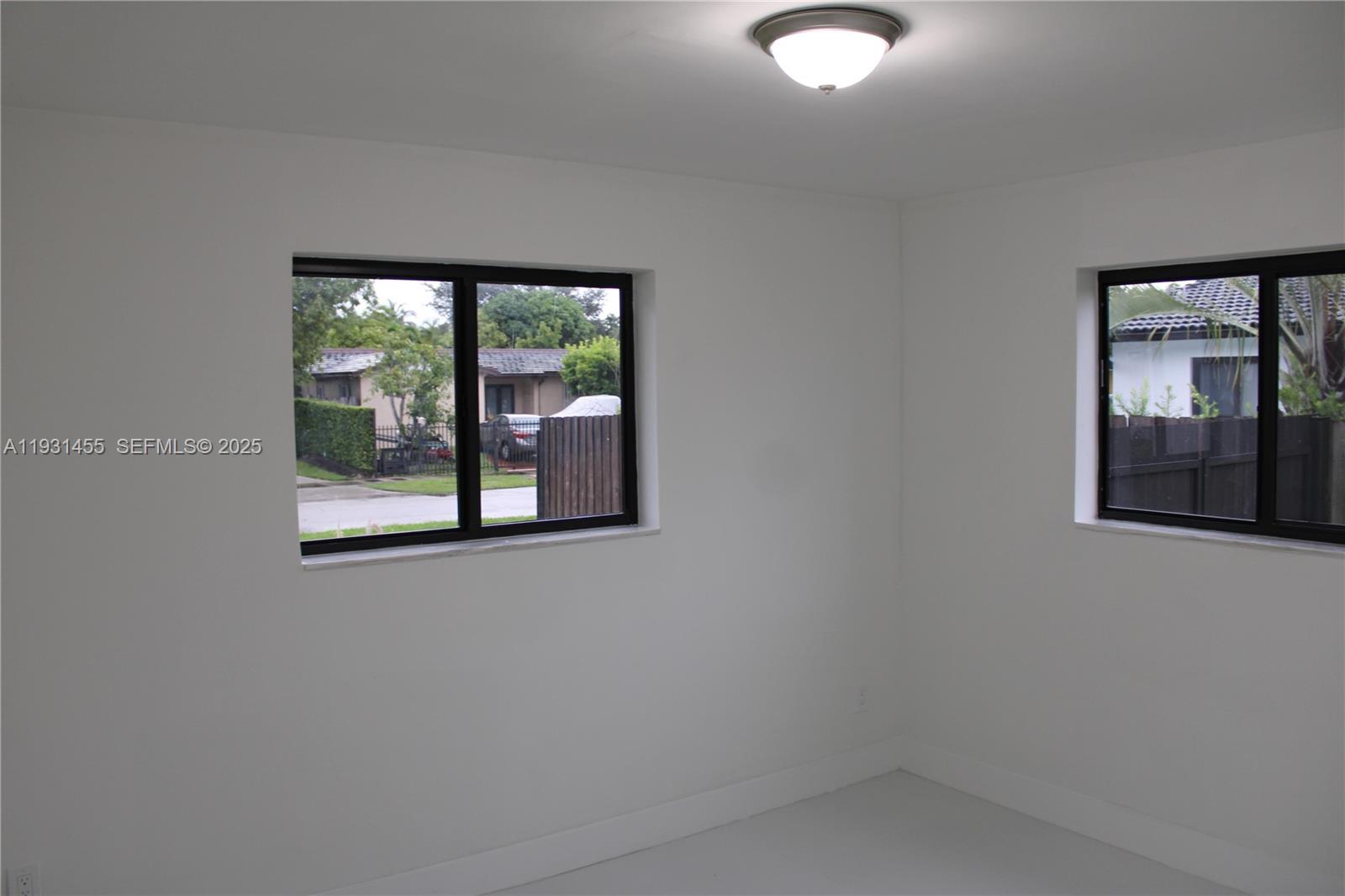7630 Southwest 94th Avenue Miami, FL 33173 - Photo 22 of 29