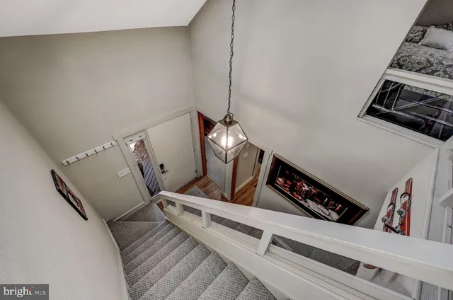 $199,000 | 390 Snow Ridge Cir Lake, Lake Harmony, PA 18624