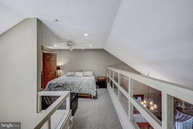 $199,000 | 390 Snow Ridge Cir Lake, Lake Harmony, PA 18624