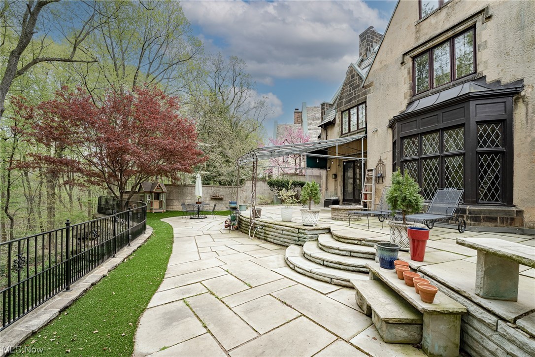 12419 Fairhill Road Cleveland, OH 44120 - Photo 34 of 35 Gallery Image 34