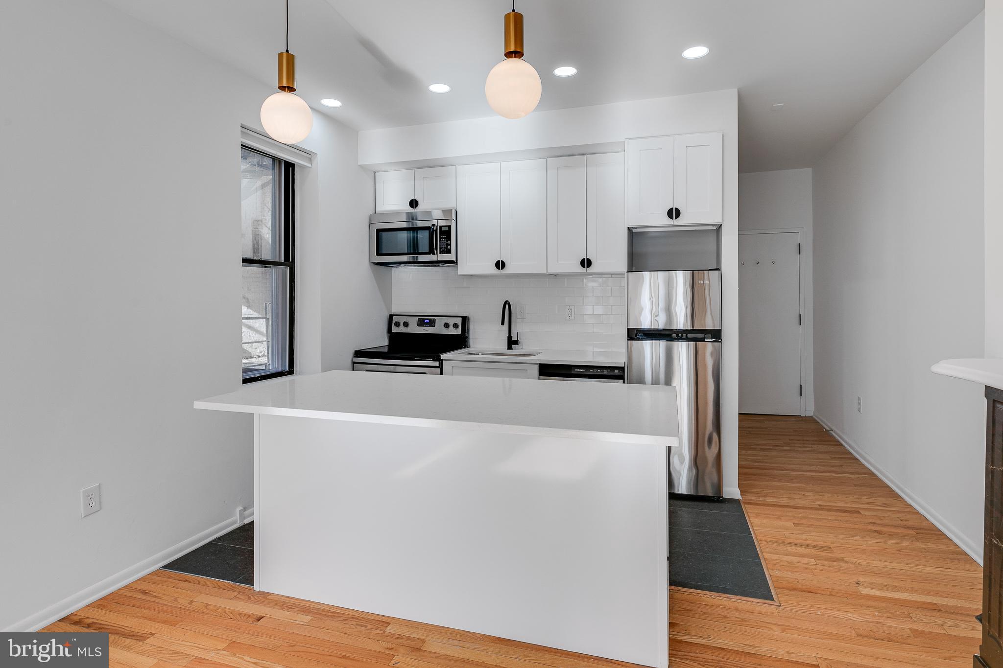 2318 Spruce Street Philadelphia, PA 19103 - Photo 7 of 18