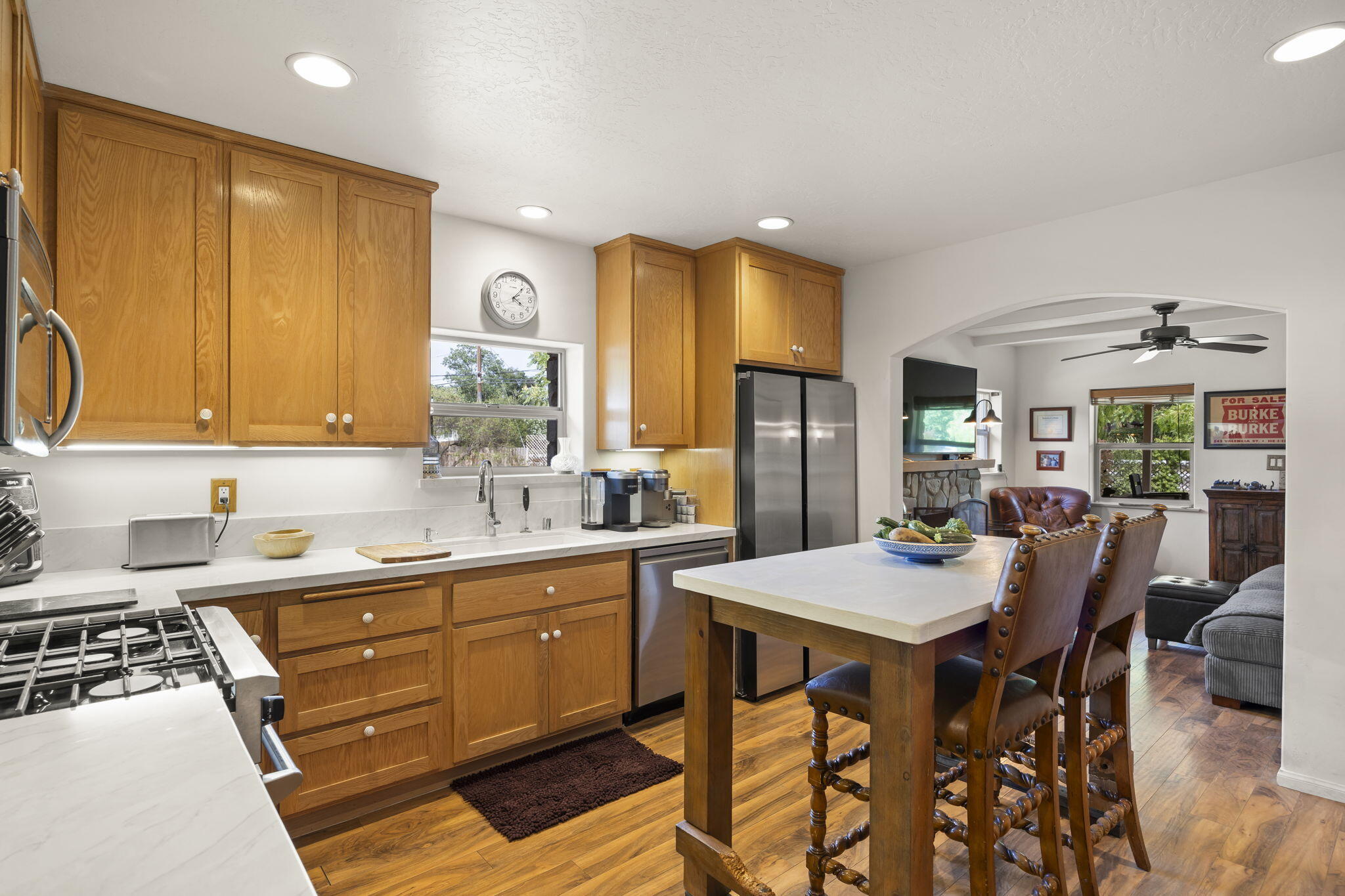 335 Burnham Road Oak View, CA 93022 - Photo 20 of 50 7b-web-or-mls-UpmarketMedia_335B-30