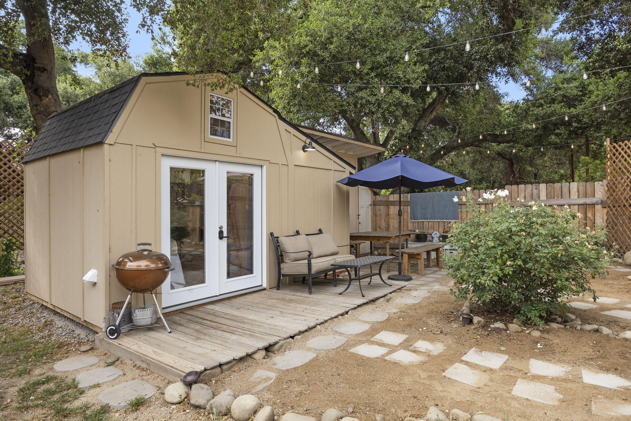 335 Burnham Road Oak View, CA 93022 - Photo 22 of 50 7d-web-or-mls-UpmarketMedia_335B-155