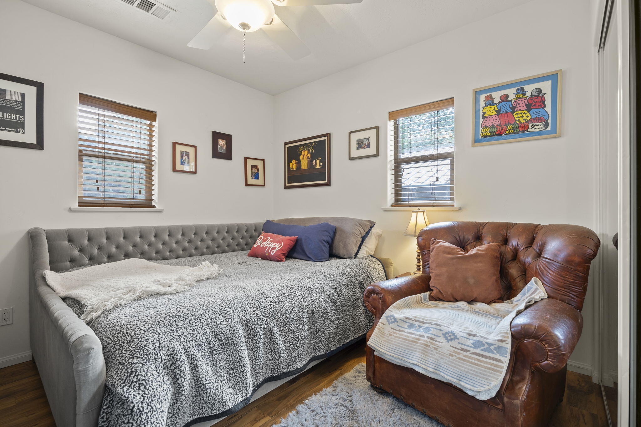 335 Burnham Road Oak View, CA 93022 - Photo 27 of 50 7eee-web-or-mls-UpmarketMedia_335B-42