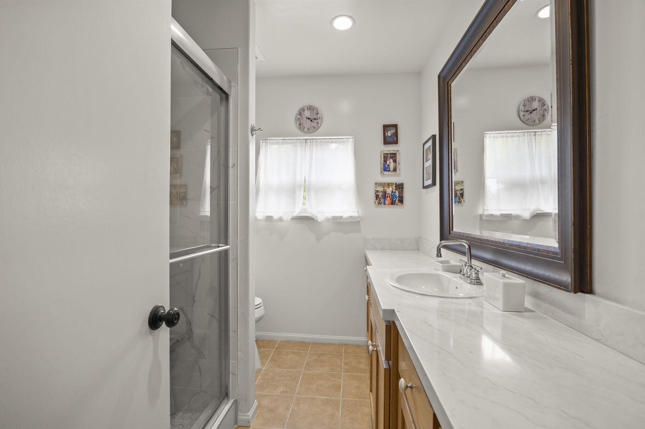 335 Burnham Road Oak View, CA 93022 - Photo 28 of 50 7eee-web-or-mls-UpmarketMedia_335B-45