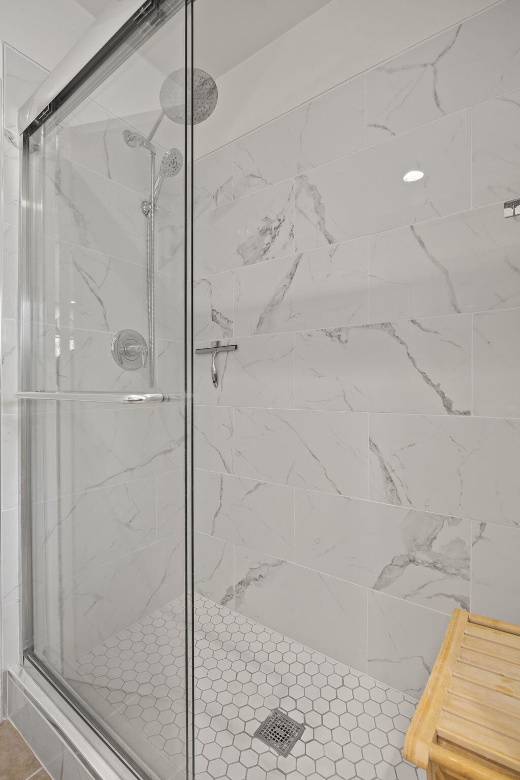 335 Burnham Road Oak View, CA 93022 - Photo 29 of 50 7eee-web-or-mls-UpmarketMedia_335B-48