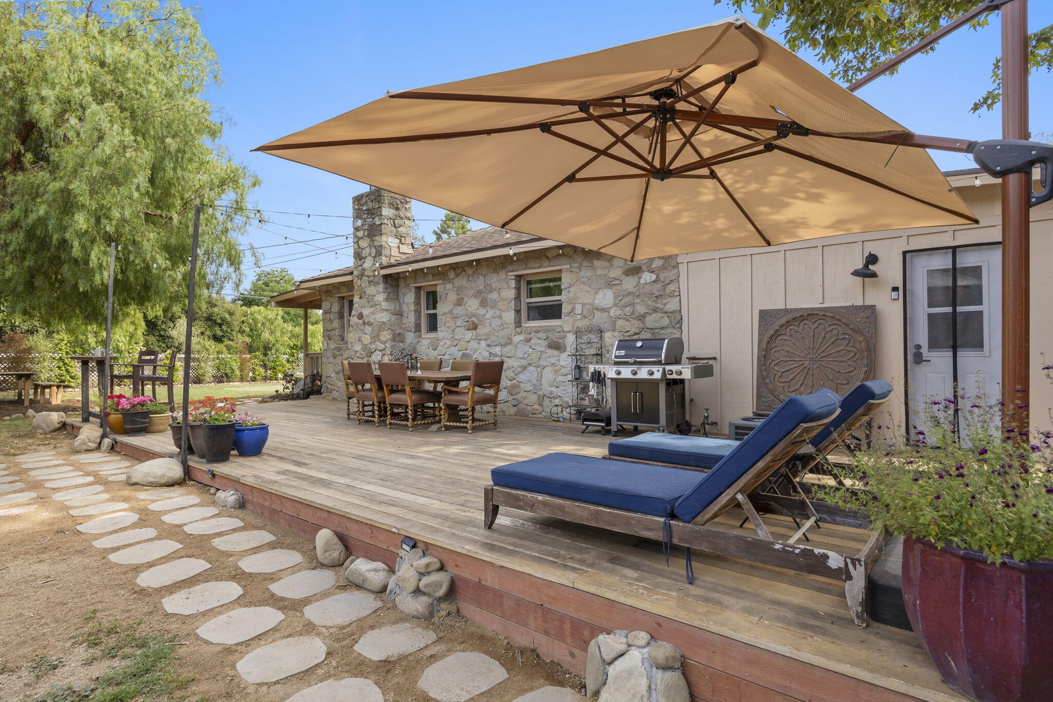 335 Burnham Road Oak View, CA 93022 - Photo 10 of 50 4a-web-or-mls-UpmarketMedia_335B-120