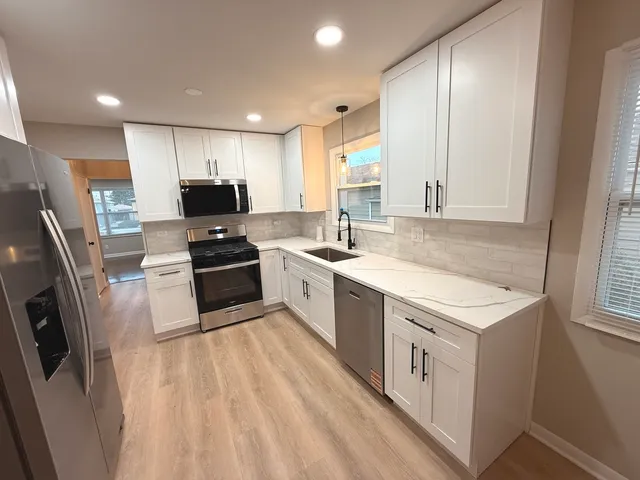 $269,000 | 494 Buffalo Avenue, Calumet City, IL 60409