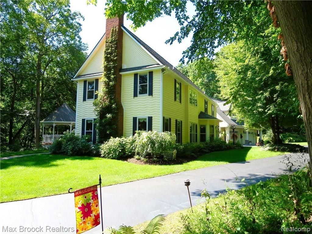 4757 Gallagher Road Rochester, MI 48306 - Photo 5 of 50 IMG_0900.jpg