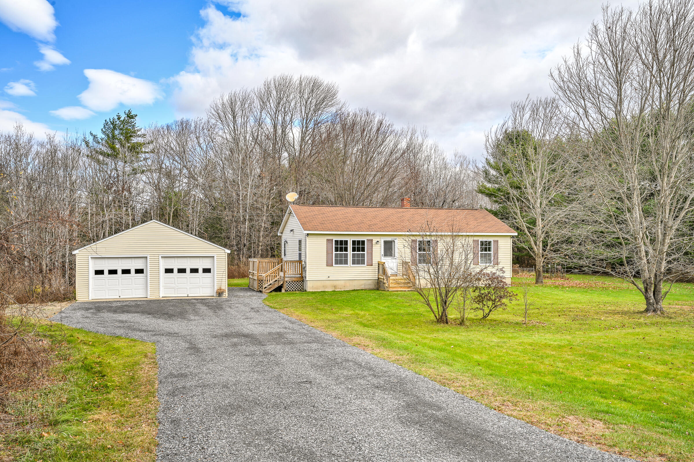 45 Town Farm Road Sidney, ME 04330 - Photo 1 of 41 Exterior