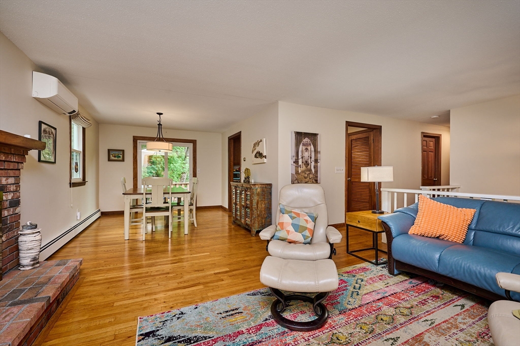 10 Robin Road Easthampton, MA 01027 - Photo 6 of 41 Gallery Image 6
