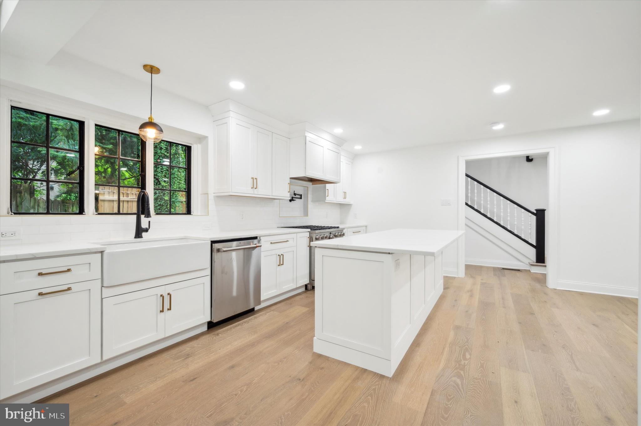 660 Parrish Road Swarthmore, PA 19081 - Photo 8 of 72