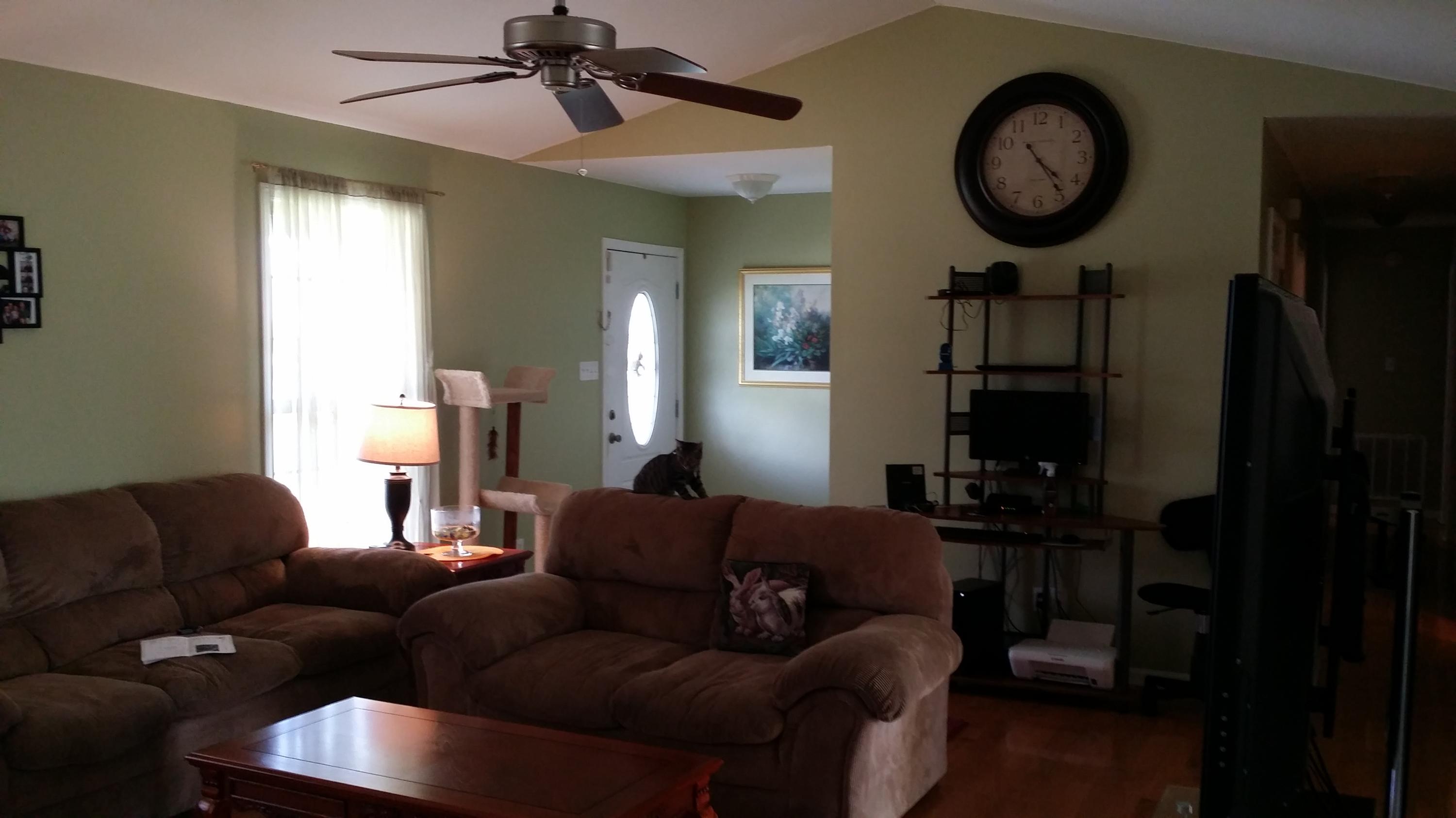 3029 Clover Hill Ridge Road Maryville, TN 37801 - Photo 11 of 22 Living room