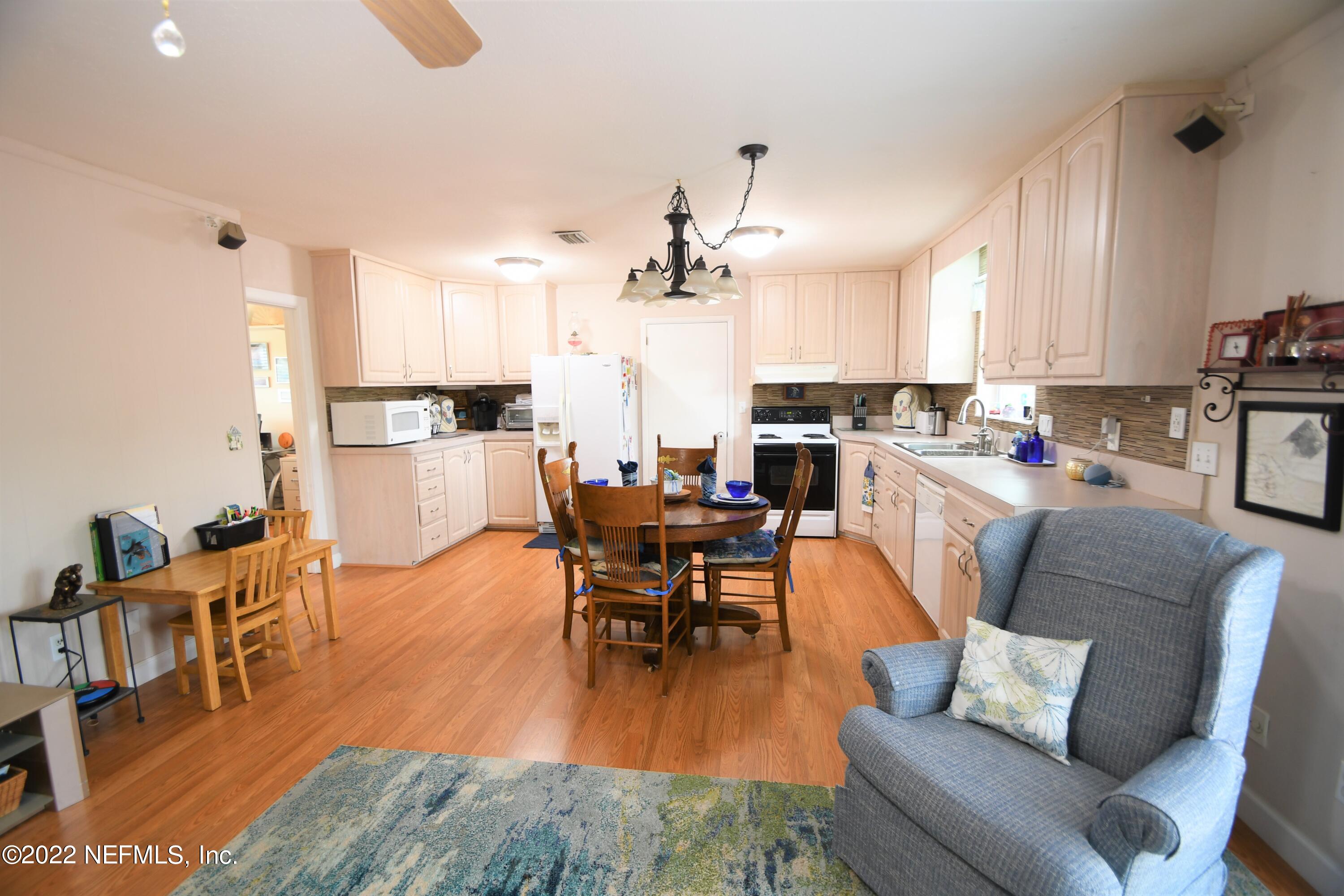 4960 Eulace Road Jacksonville, FL 32210 - Photo 12 of 33 DSC_2534