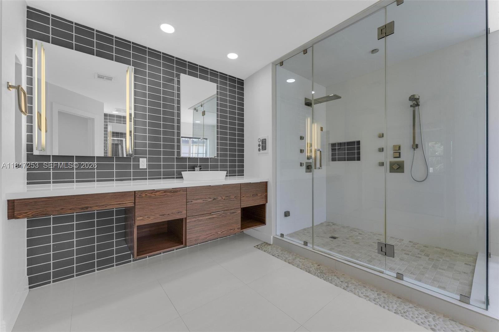 2128 Southwest 176th Terrace Miramar, FL 33029 - Photo 22 of 45