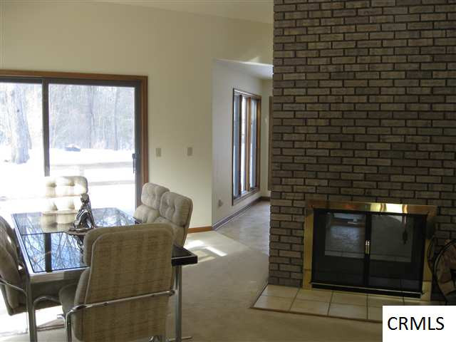 16 Stockbridge Road Bethlehem, NY 12159 - Photo 7 of 12 Photo 7