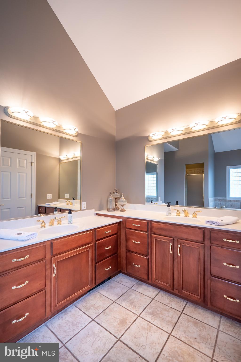 3101 Muirfield Road Center Valley, PA 18034 - Photo 32 of 42 Gallery Image 32