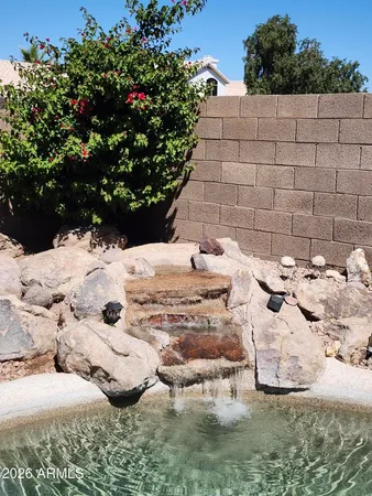 $1,950 | 8252 West Willow Avenue, Peoria, AZ 85381