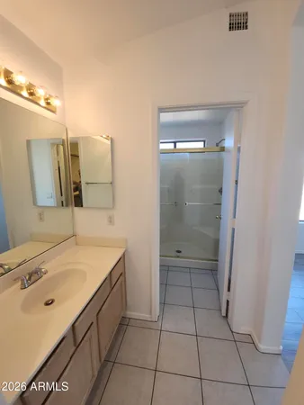 $1,950 | 8252 West Willow Avenue, Peoria, AZ 85381