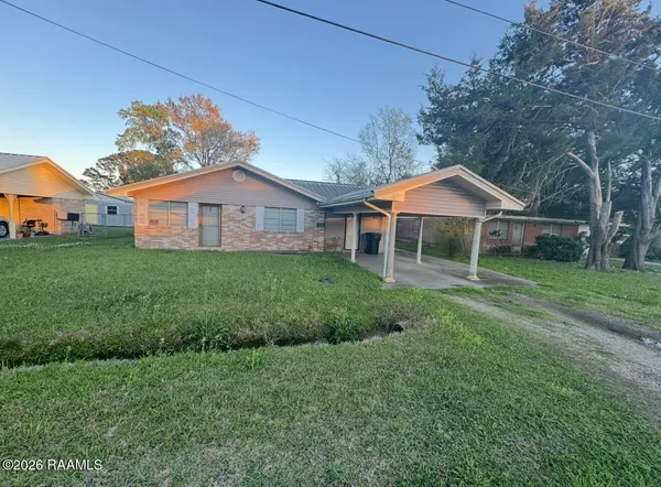 $120,000 | 722 Kent Street, Jeanerette, LA 70544