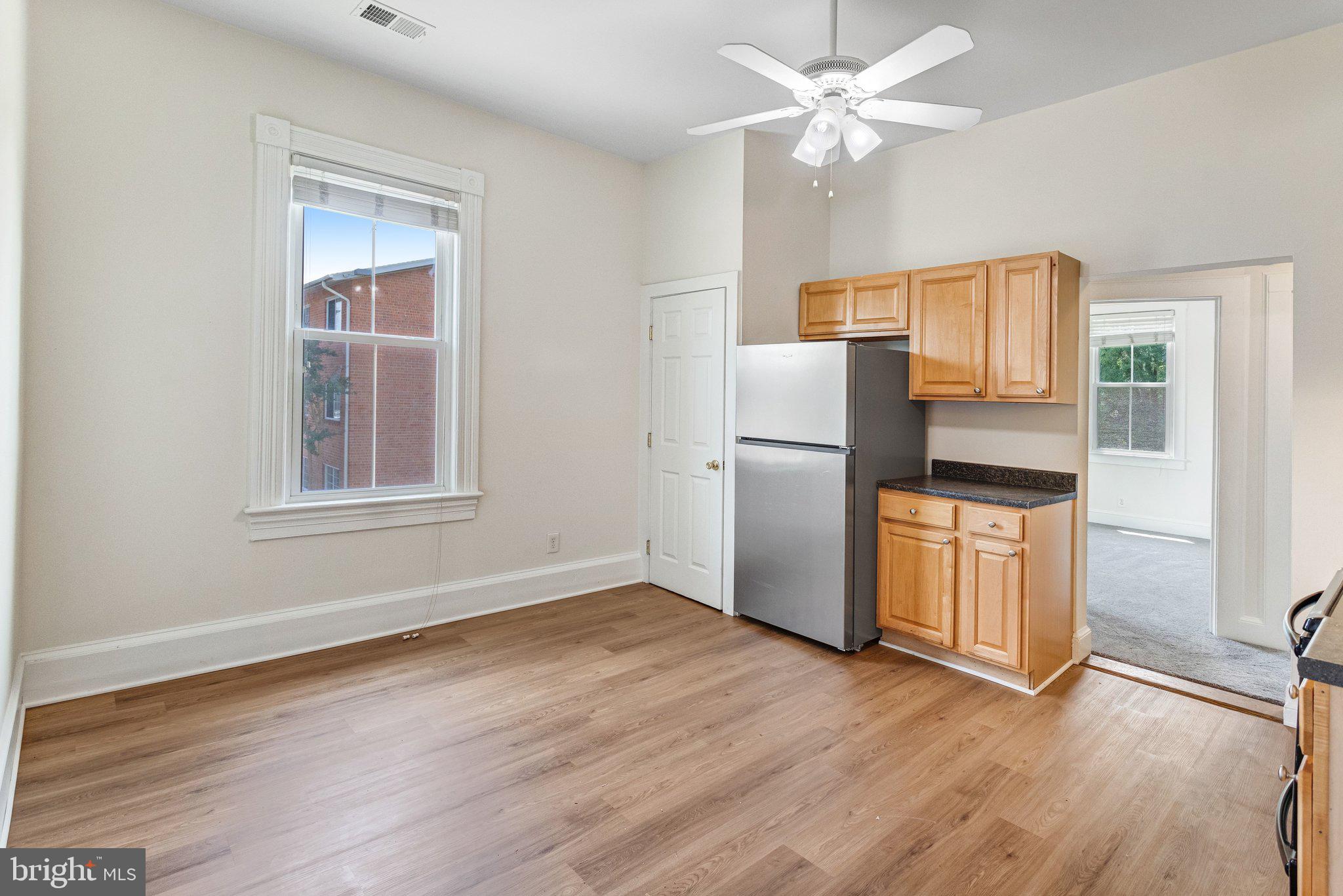 8753 Signal Hill Road, Unit 3 Manassas, VA 20110 - Photo 4 of 29