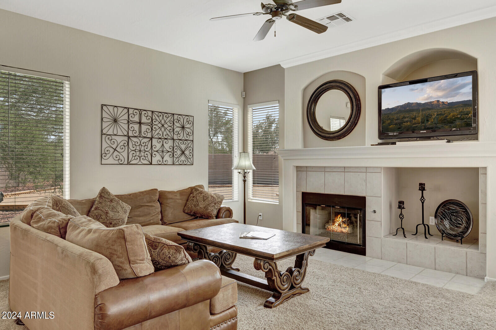 4343 East Mossman Drive Phoenix, AZ 85050 - Photo 14 of 36 19_4343_East_Mossman_Drive__11_mls