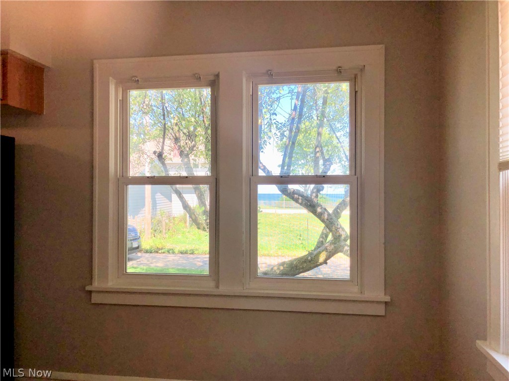 111 Sunset Road Avon Lake, OH 44012 - Photo 16 of 35 Views of Lake Erie From The Eat in Kitchen