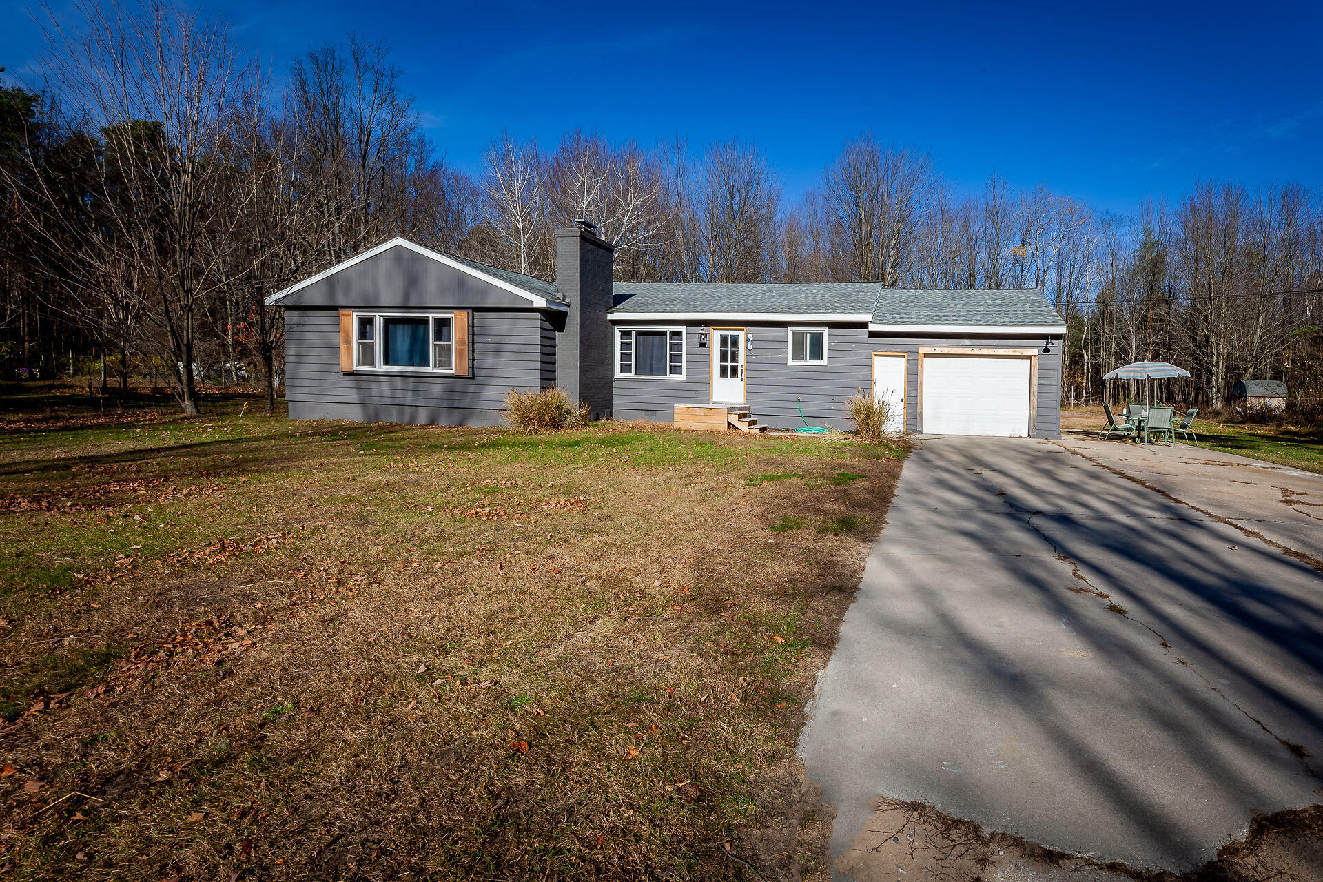 2748 Duck Lake Road Whitehall, MI 49461 - Photo 2 of 33 DuckLake-106-HDR