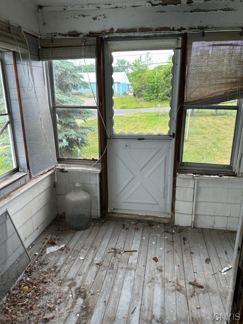 3008 Groth Road Murray, NY 14470 - Photo 33 of 34 Enclosed porch
