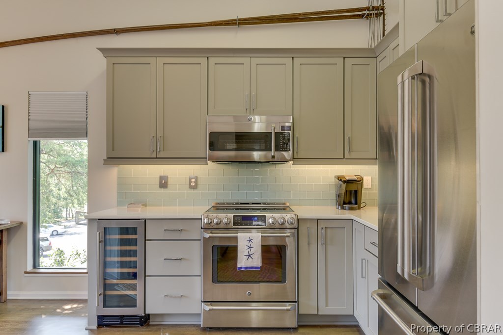 117 Mariners Point Lane, Unit D Hartfield, VA 23071 - Photo 8 of 32