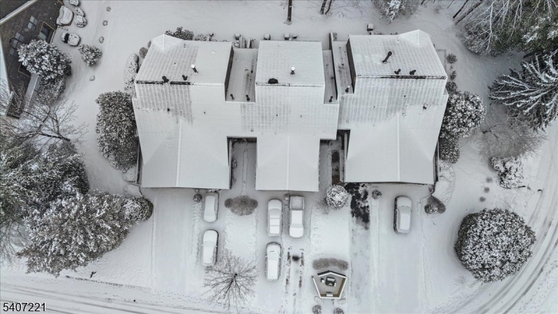 33 Concord Road, Unit D West Milford, NJ 07480 - Photo 6 of 39 a bathroom with a bathtub and shower