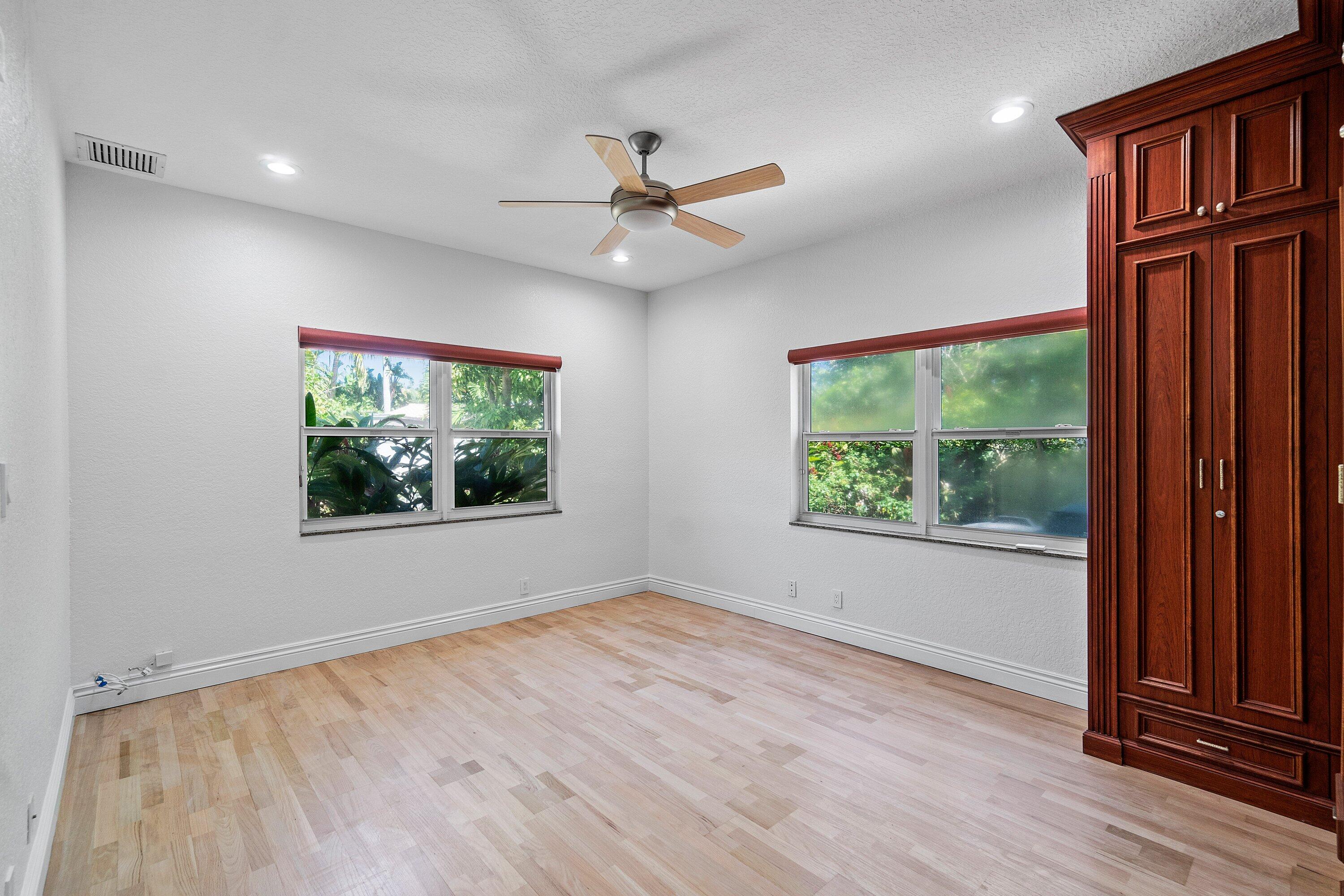 201 Northeast 4th Street Boca Raton, FL 33432 - Photo 22 of 33 006-201Northeast4thStreet-BocaRaton-FL-3