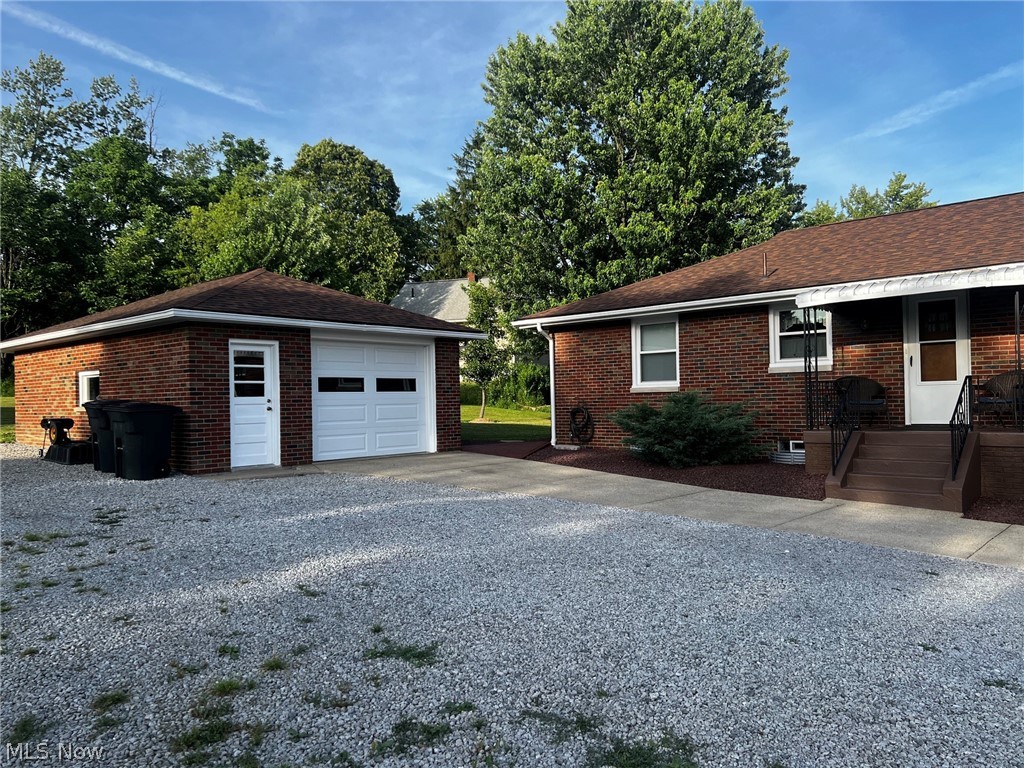 8157 Warren - Sharon Road Masury, OH 44438 - Photo 21 of 26