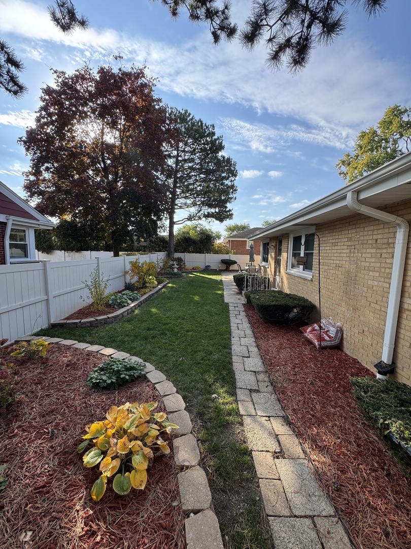 901 Brookline Lane Park Ridge, IL 60068 - Photo 20 of 21