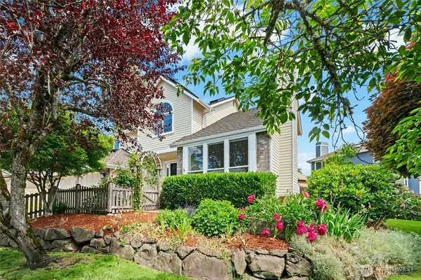 $1,150,000 | 1808 Field Place Northeast, Renton, WA 98059