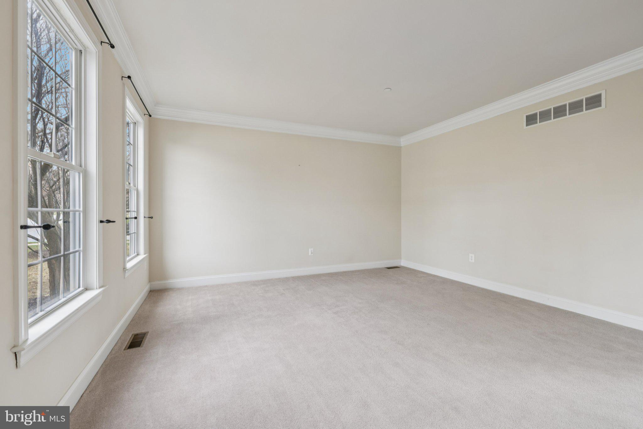 1702 Fieldbrook Lane Mount Airy, MD 21771 - Photo 18 of 72 Living Room